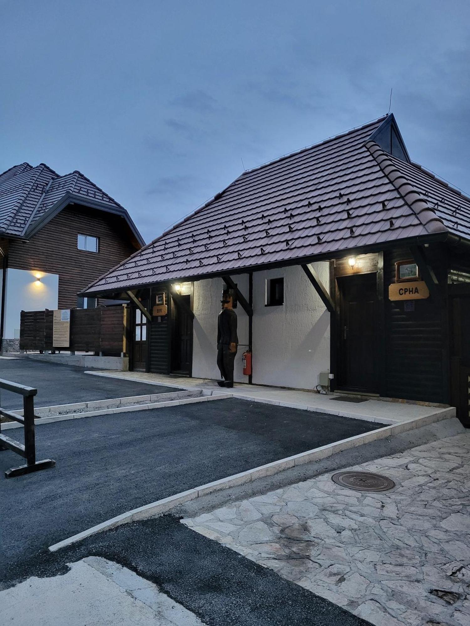 Apartmani Tarsko Jezero Zaovine ภายนอก รูปภาพ